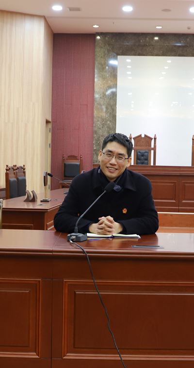 配图当阳法院2022年度“夜学”充电模式开启-张院长.JPG